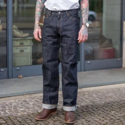 M1803 Straight Jeans