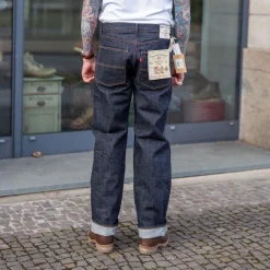 M1803 Straight Jeans