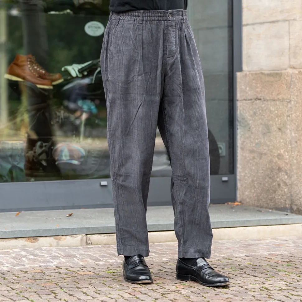 Pleated Track Pant Cord Charcoal