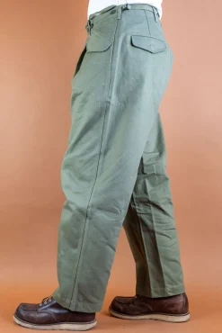 S51 Chino Wide Green