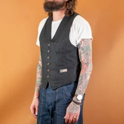 Wool Vest Striped Black